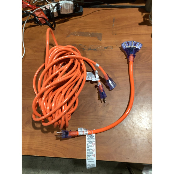 Lot # 147 Manufacturer Model Outdoor Extension Cord $25.00