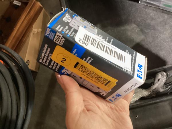 Lot # 962 Eaton TRWR Receptacle $26