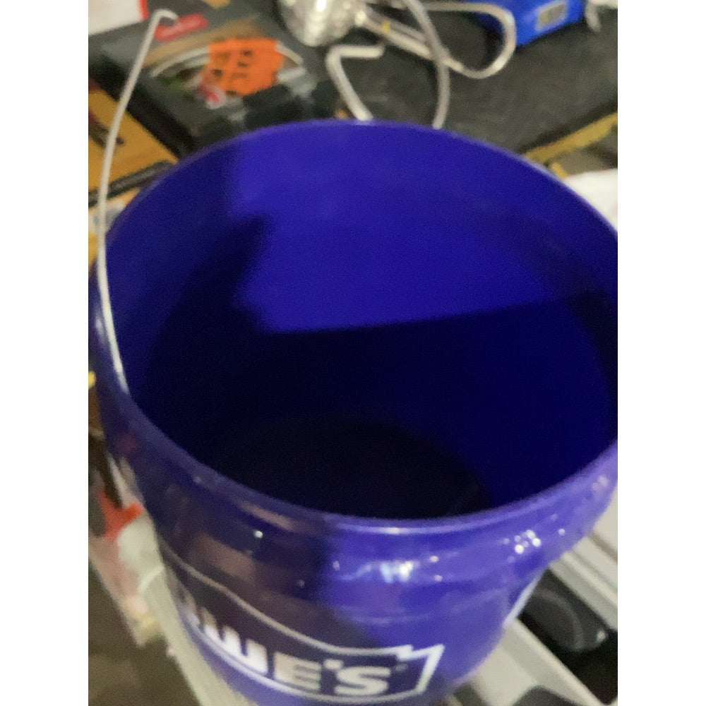 Lot # 814 Lowes 5-Gallon Blue Bucket $15.00