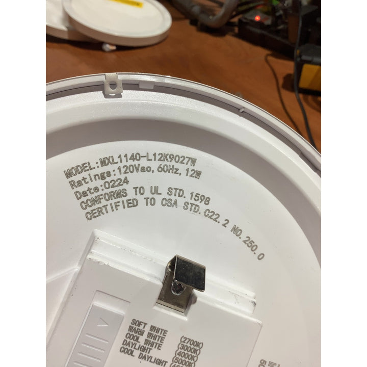 Lot # 1461 MXL LED Panel Light MXL1140-L12K9027W $18.00