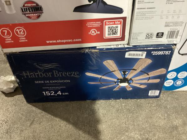 Lot # 989 Harbor Breeze 60-in LED Indoor Ceiling Fan $299