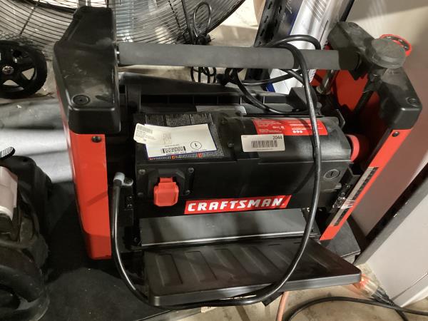Lot # 2044 CRAFTSMAN 15-Amp Benchtop Planer CMEW320 $299