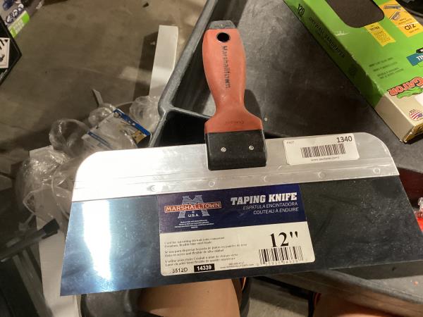 Lot # 1340 MARSHALLTOWN Taping Knife $25.77