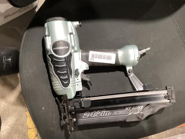 Lot # 142 Metabo HPT Pneumatic Straight Finish Nailer $129