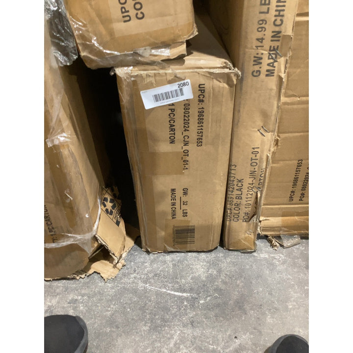 Lot # 2080 Flash Furniture MAXIMIZED DESKTOP SPACE $111.00