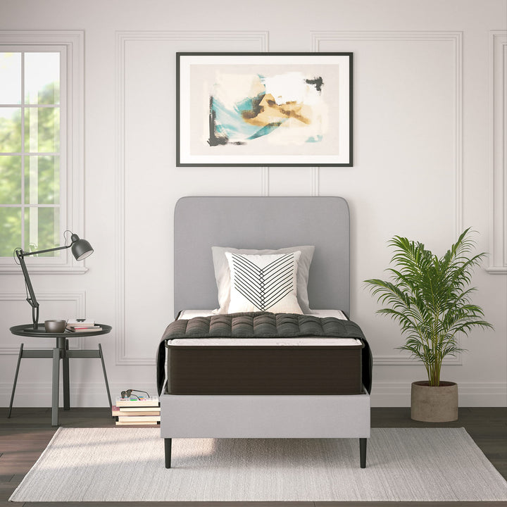 Lot # 1524 Flash Furniture Dream 10" Hybrid Spring and Foam Mattress in a Box, High Density Foam and Spring Hybrid Mattress for Pressure Relief, Twin