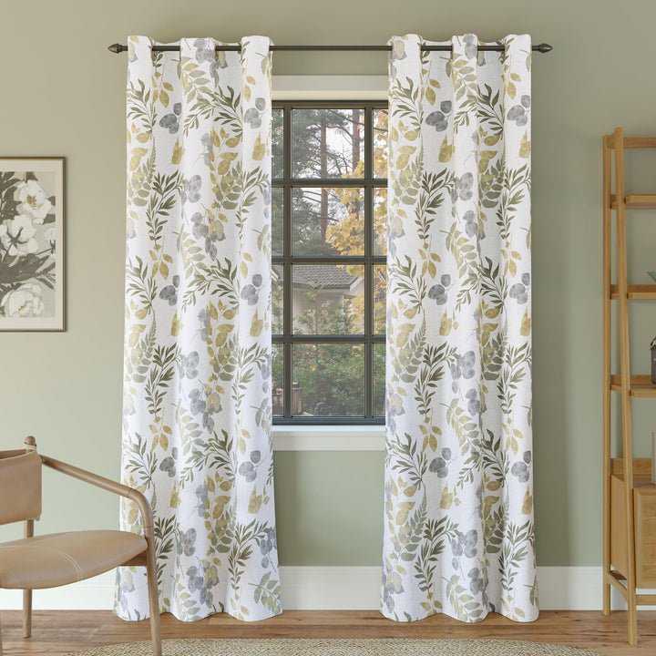 Lot # 1483 Sun Zero Remi Floral Leaf Print Blackout Grommet Curtain Panel, 40" x 84", Multi