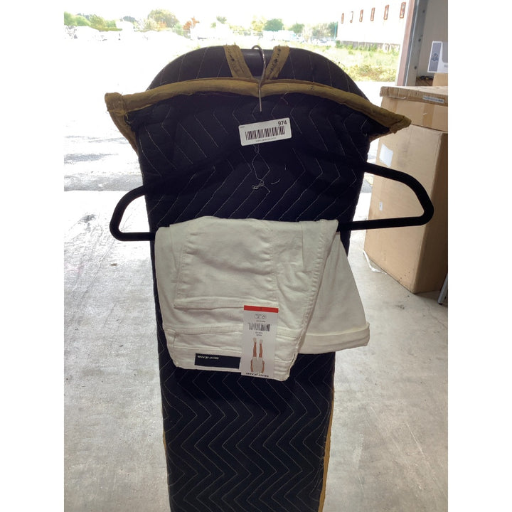 Lot # 974 DKNY Shorts $17.98