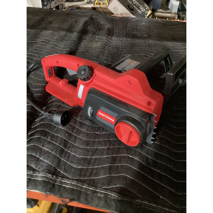 Lot # 1018 CRAFTSMAN CMECS600 Electric Chainsaw, 16in. Bar, 12A, Red and Black