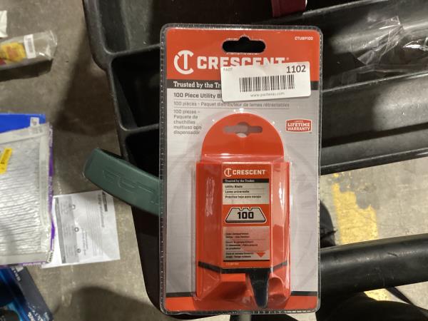 Lot # 1102 Crescent Carbon Steel Utility Razor Blade (100-Pack)