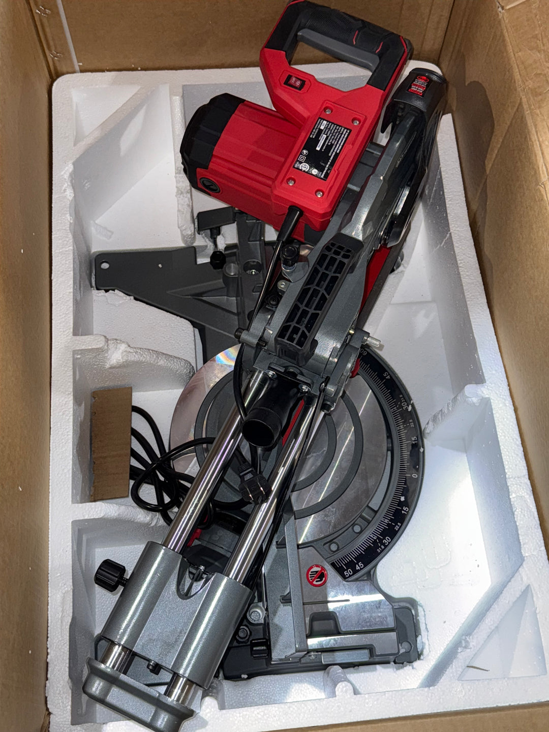 CRAFTSMAN 10-in 15-Amp Single Bevel Sliding Corded Miter Saw