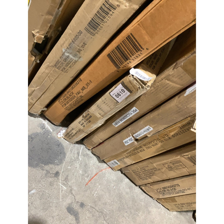 Lot # 2043 Folding Table 5.9-ft Table $50.00