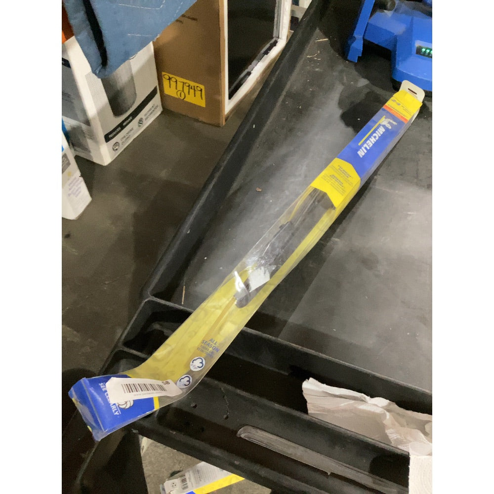 Lot # 58 Michelin Guardian Hybrid Wiper Blade $11.00