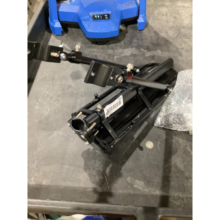 Lot # 582 10kg  582 Component $75.00