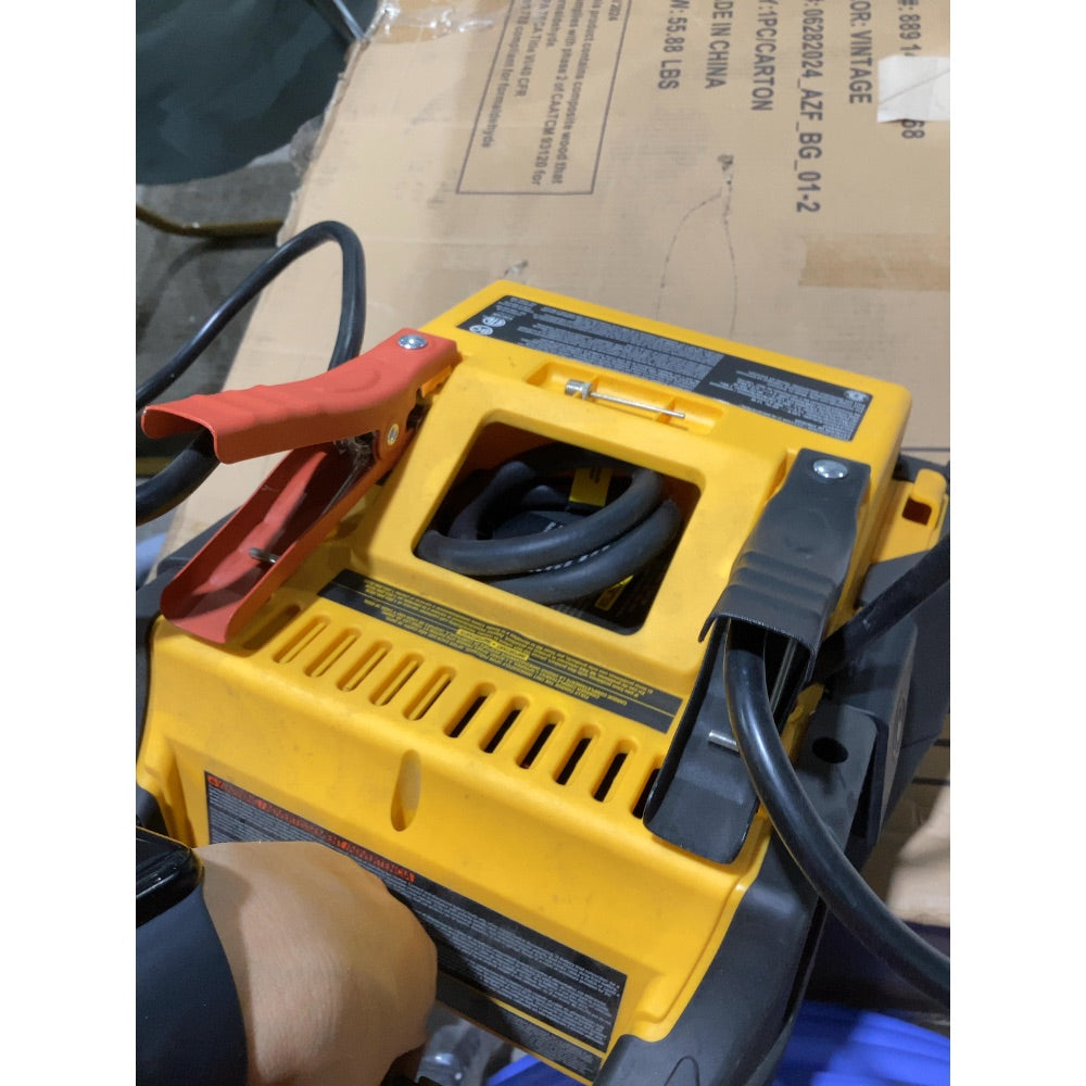 Lot # 2335 CAT CJ1000DCP Jump Starter $150