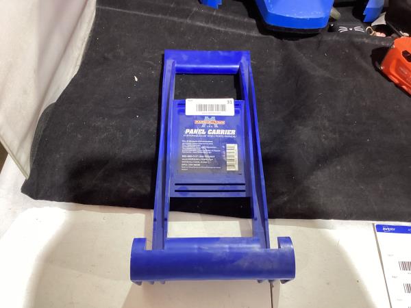Lot # 31 MARSHALLTOWN Panel Carrier ImpactResistant Plastic