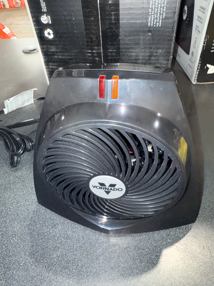 Vornado VH203 Personal Space Heater  2-Pack (used)