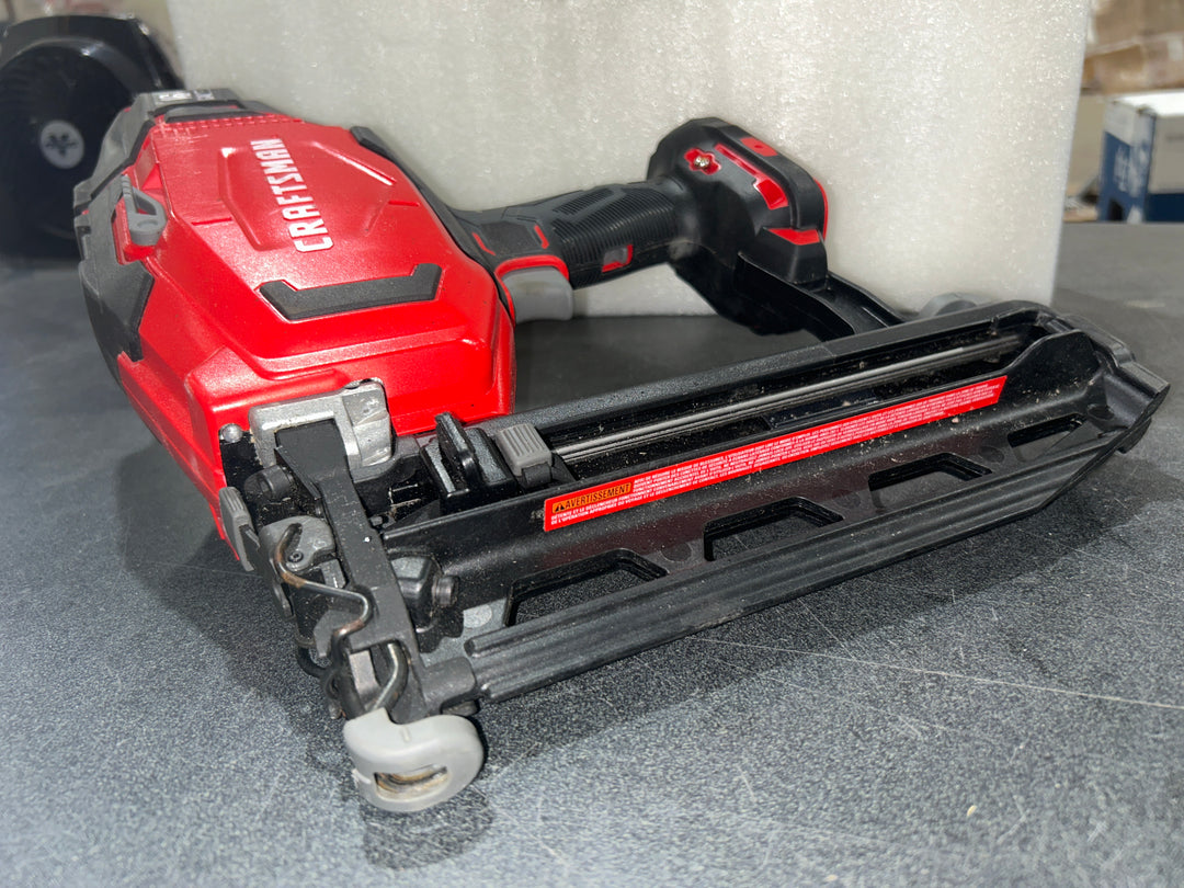 CRAFTSMAN V20 2-1/2-in 16-Gauge Cordless Straight Finish Nailer (Battery Not Included and Charger Not Included) (used)