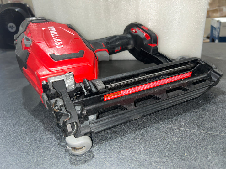 CRAFTSMAN V20 2-1/2-in 16-Gauge Cordless Straight Finish Nailer (Battery Not Included and Charger Not Included) (used)