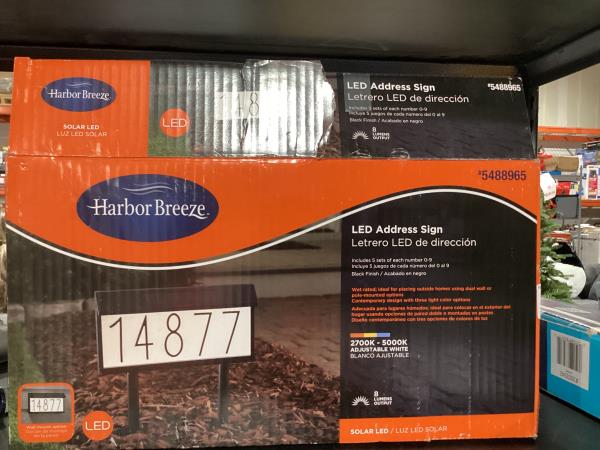 Lot # 1998 Harbor Breeze Solar LED Outdoor Path Light $45