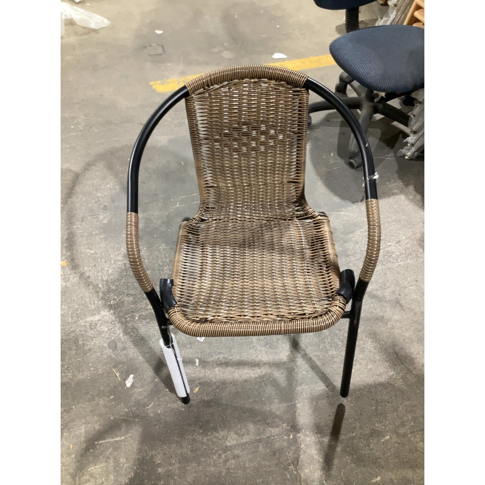 Lot # 1982 Flash Furniture Chair $51.00