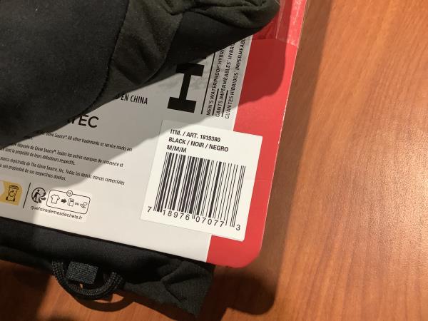 Lot # 1506 HEAD Gloves $14.99