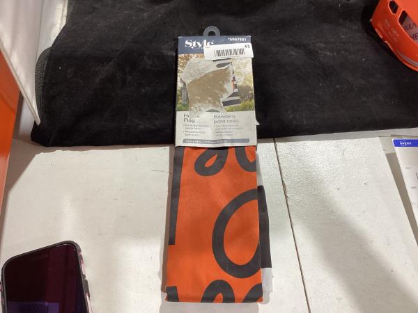 Lot # 61 Style Selections 2-ft W x 4-ft H Fall House Flag