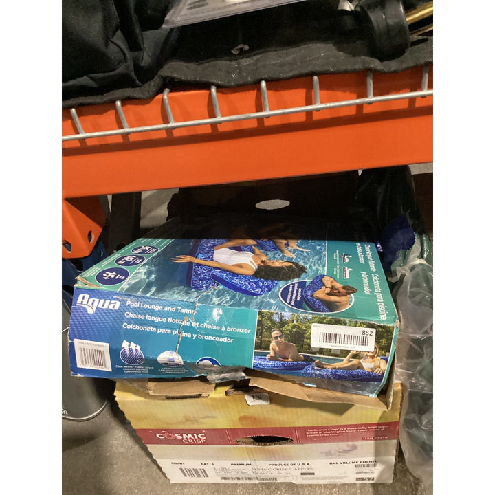 Lot # 852 Aqua Blue Cool Weave Pool Lounge  Tanner - $45
