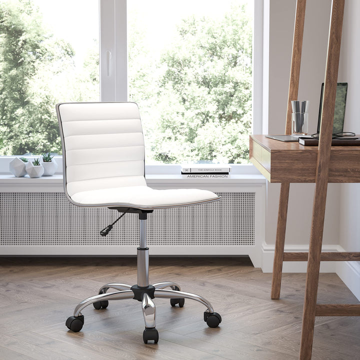 Lot # 1523 Flash Furniture Alan Low-Back Ribbed Upholstered Vinyl Swivel Desk Chair with Padded Seat, Modern Adjustable Height Padded Office Chair, White