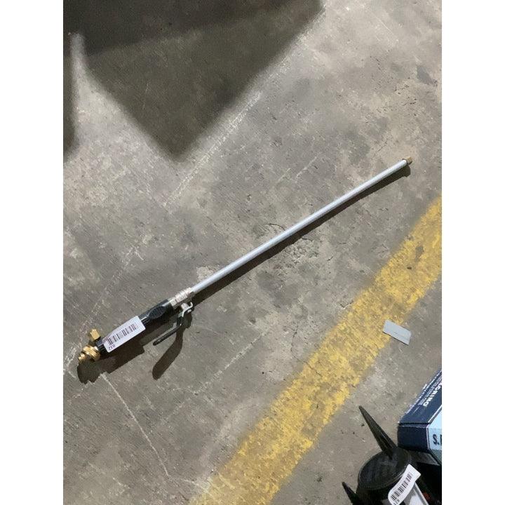 Lot # 832 SilverBlack Spray Wand $25.00