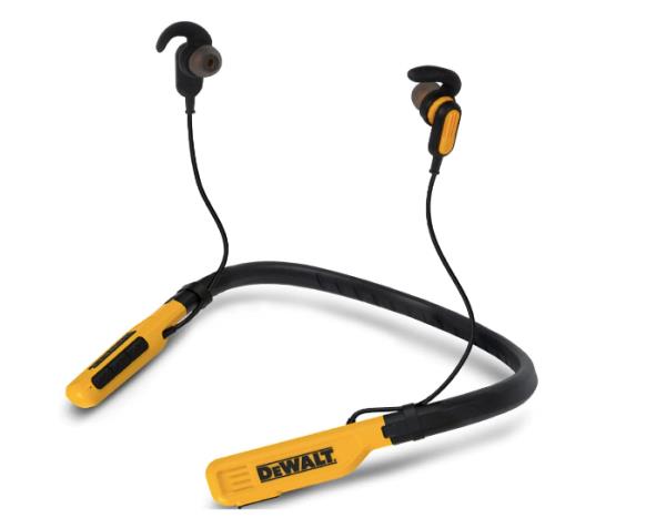 Lot # 664 Manufacturer Headphones  Headsets $65