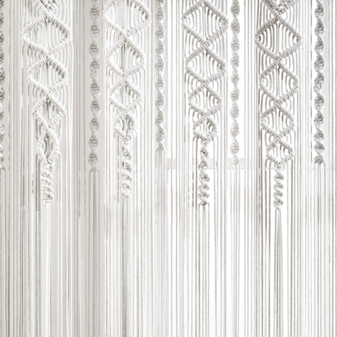 Lot # 1359 Lush Decor Boho Macrame Curtain 40x84 White $27.00