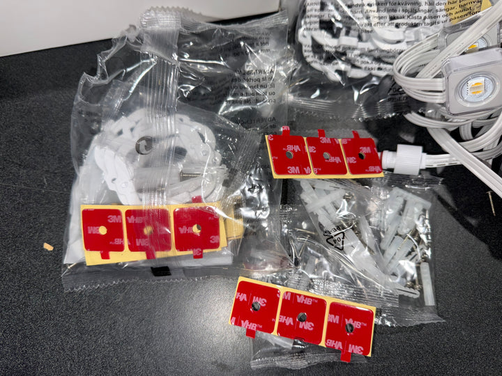 Luces LED para exteriores Govee Elite, 30 m, RGBICW, blancas, permanentes (caja abierta)