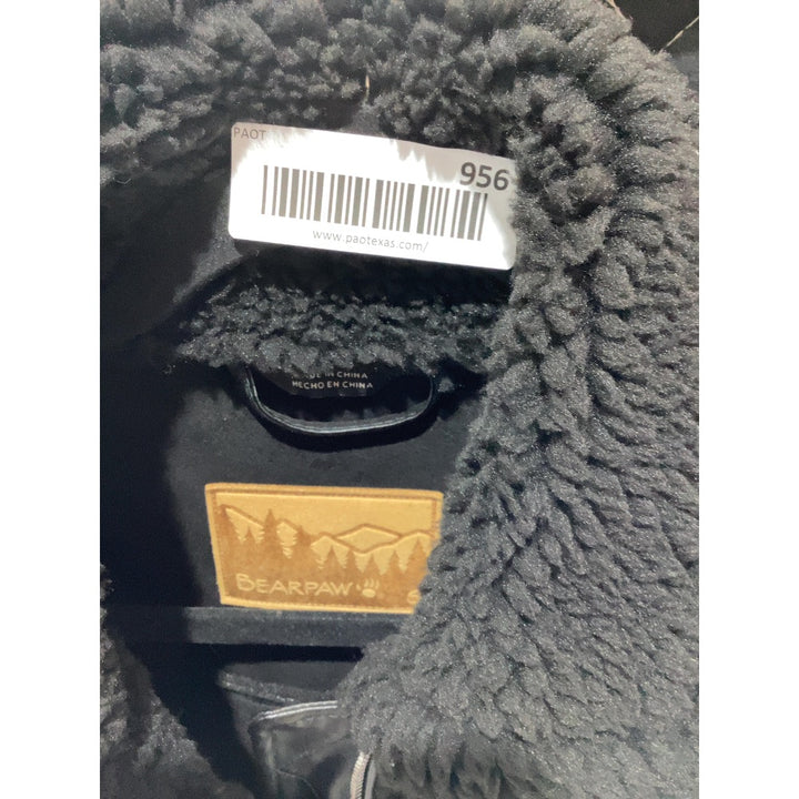 Lot # 956 Full Zip Closure Plush Pocket Liner Welt Pockets With Zip Closures