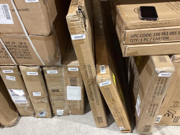 Lot # 1532 Flash Furniture Steel Patio Table $134