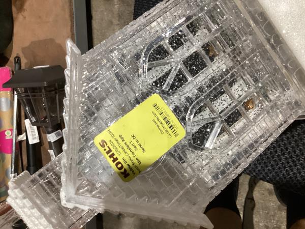 Lot # 637 Gerson Lighted Figurine House Christmas Decor $40