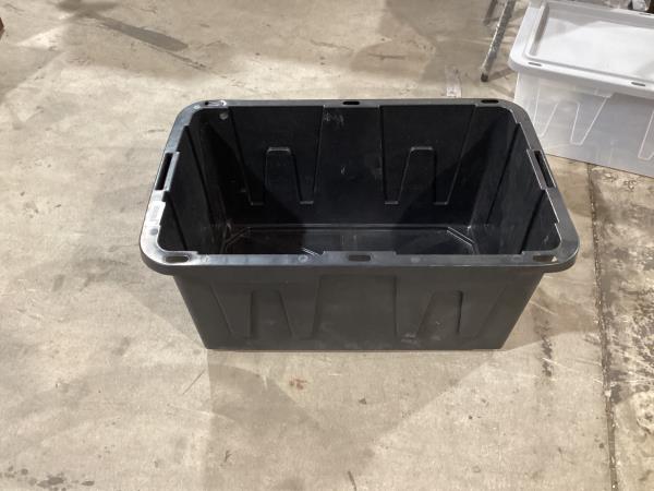 Lot # 1976 *NO LID* Centrex Plastics 27-gallon Tote $32