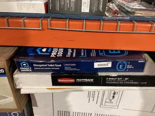 Lot # 1828 AquaSource Elongated Soft Close Toilet Seat $25