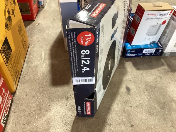 Lot # 111 Tuyau En Plastique Noir Project Source Pour Aspirateur Sec Et Humide De 3 Gal, 8 Pi X 1,25 Po PS08-2517 - Rona