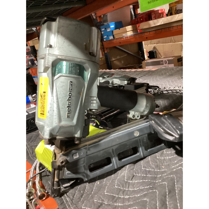 Lot # 903 Metabo HPT NR83A5S Framing Nailer $180