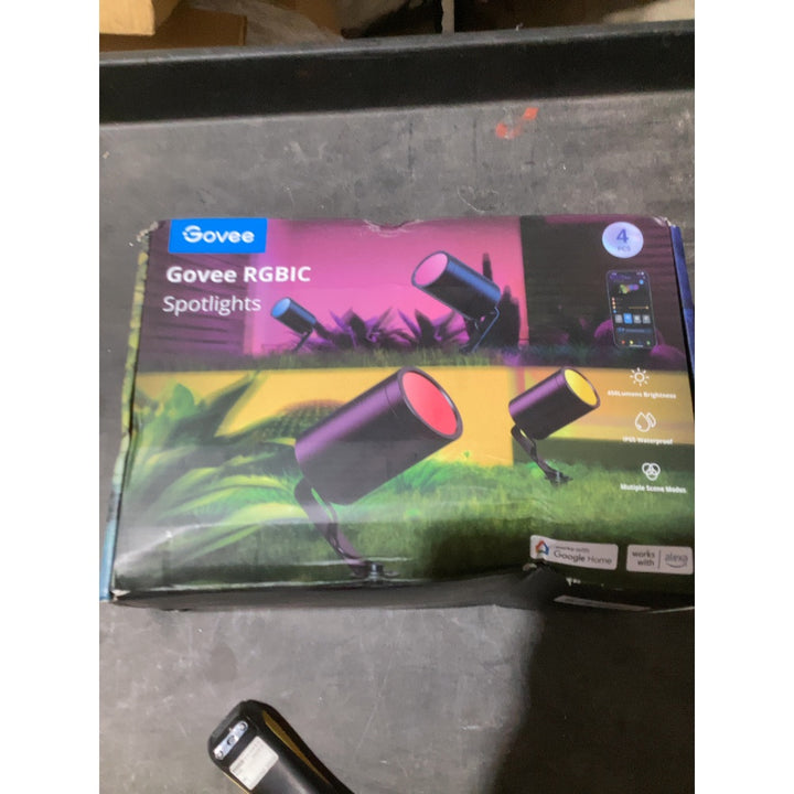 Lot # 1247 Govee LED Spot Light $170