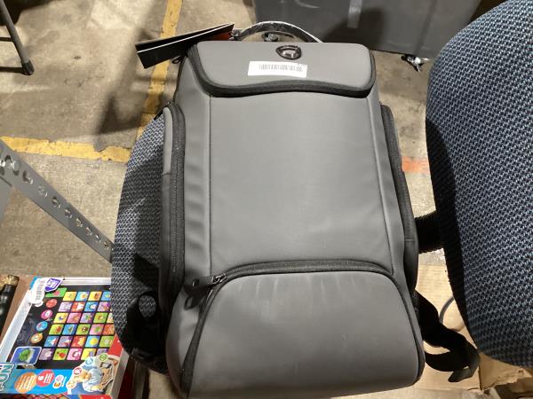 Lot # 478 Traveler's Choice Breenon 19" Laptop Backpack $47