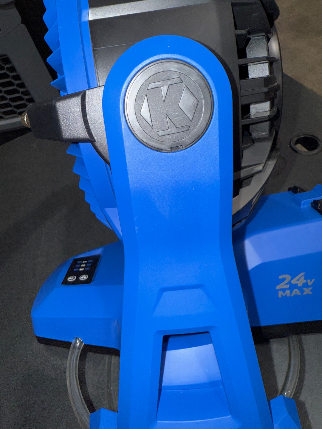 Kobalt 7-in High Velocity Indoor/Outdoor Misting Floor Fan (Used)