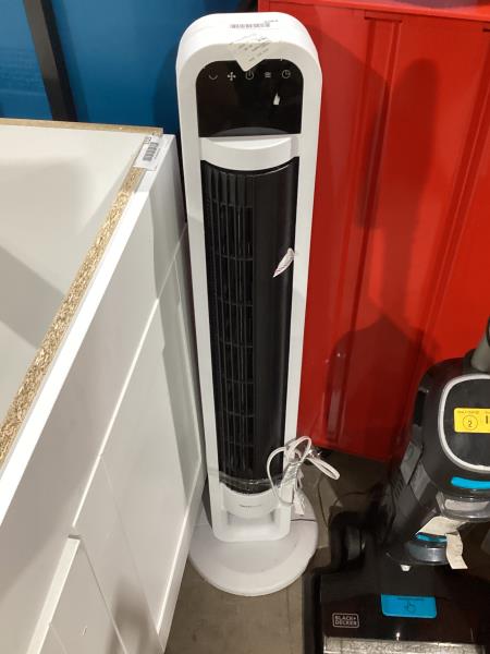 Lot # 2083 omnibreeze 38 tower fan $50