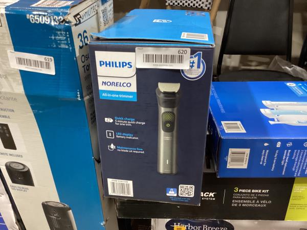 Lot # 620 Philips Ultimate Precision All-in-one Trimmer $60