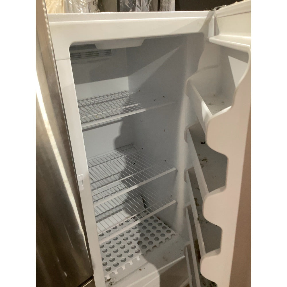 Lot # 2299 Frigidaire 2299 Refrigerator $250