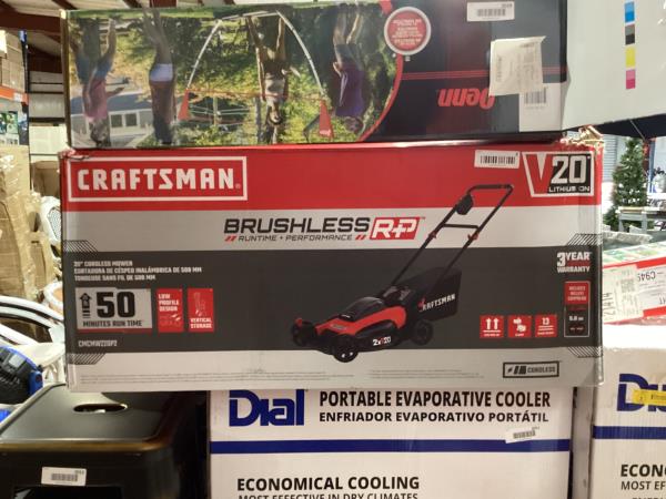 Lot # 3 CRAFTSMAN V20 Lawn Mower, Push Mower $329