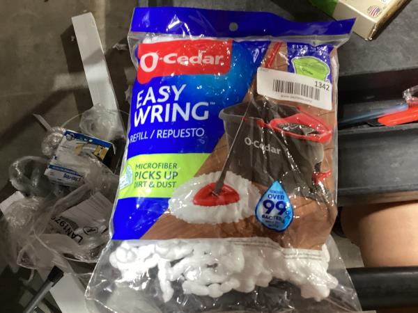 Lot # 1342 OCEDAR Spin Mop Head Refill $10.18