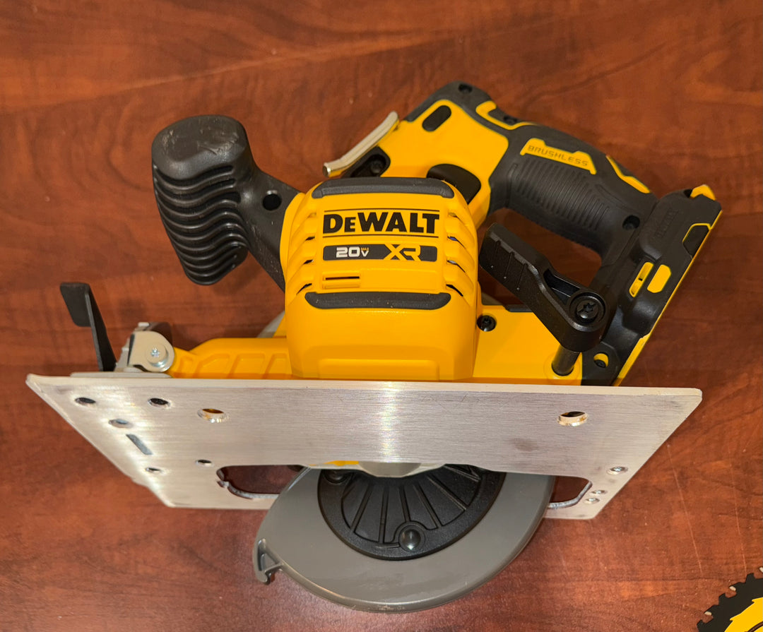 DeWalt 20-Volt MAX 7-1/4 in. Cordless Circular Saw (Tool Only)