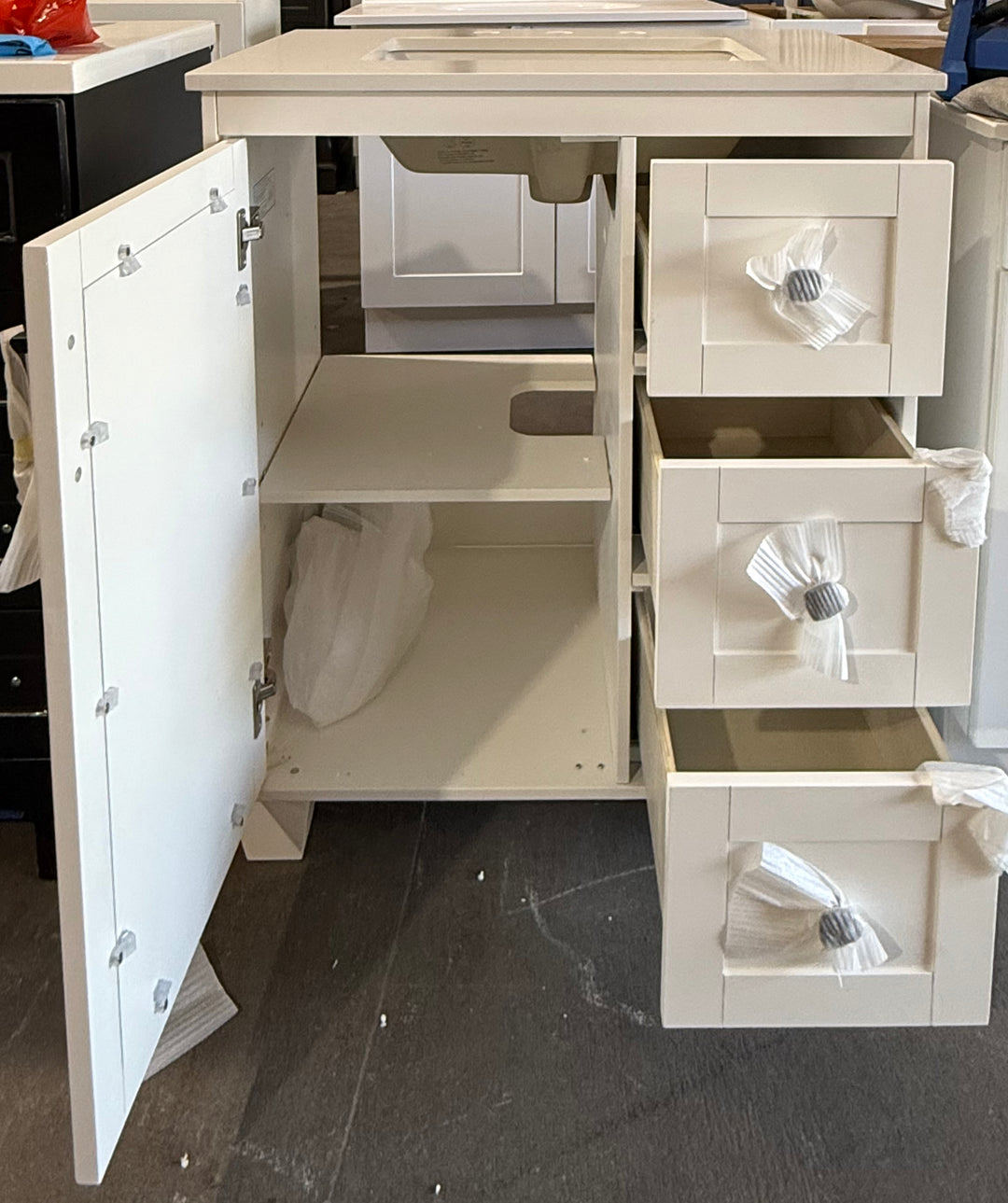 allen roth Rigsby 30-in White Undermount Single Sink Bathroom Vanity with White Engineered Marble Top (damaged)